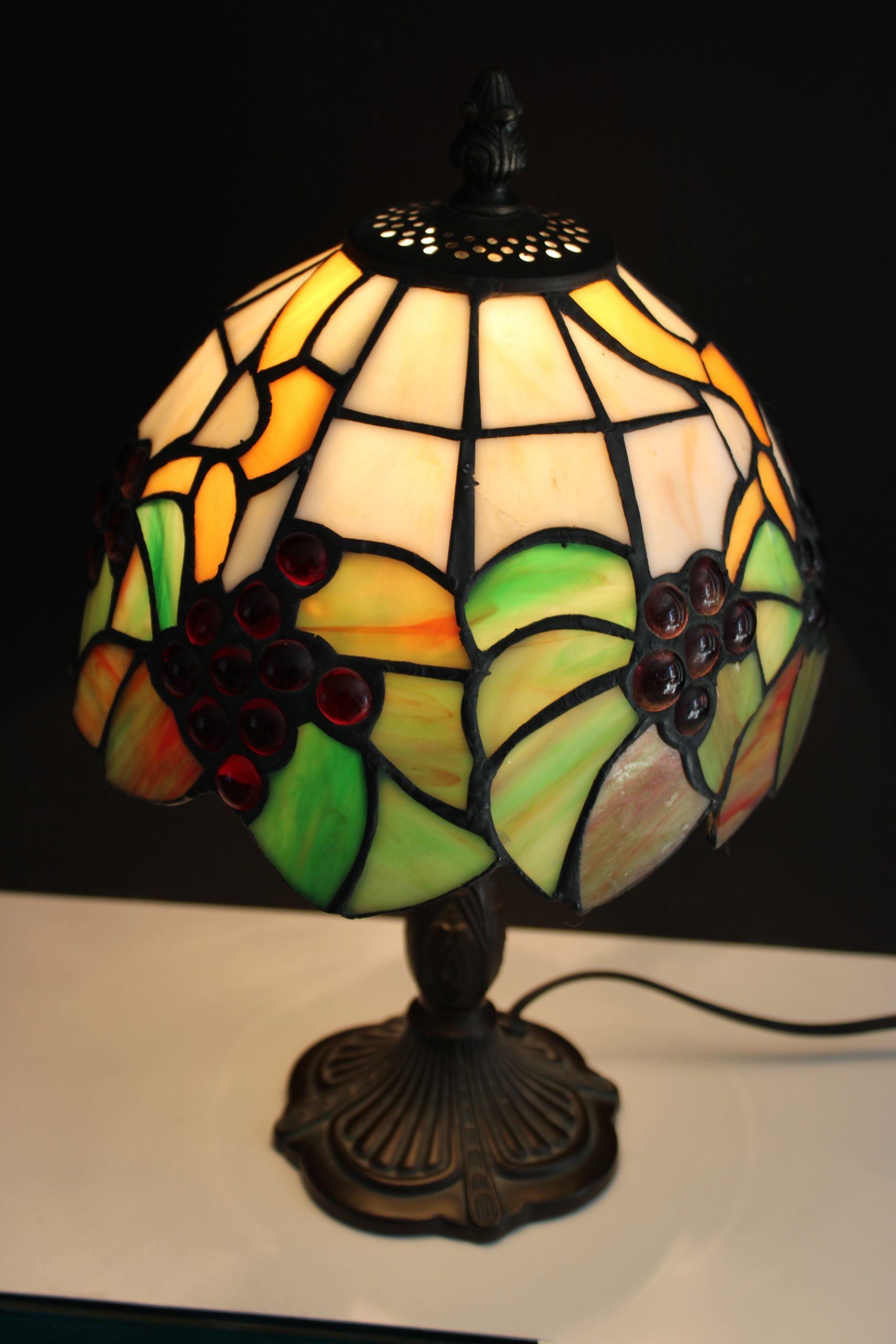 Petite lampe Tiffany Florelle - Style Art Déco (VENDUE) - Galerie  Particulière Antiquités